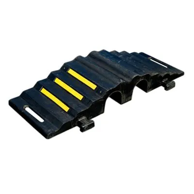 Hose & Cable Protection Ramp - Closed - 850 x 300 x 125mm